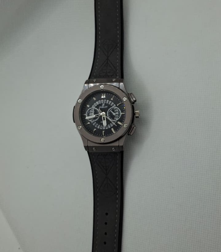 Luxury Men’s Chronograph hublot watch