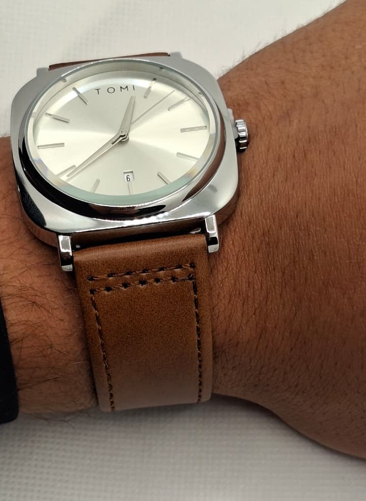 Tomi master copy Leather Strap Watch for Men